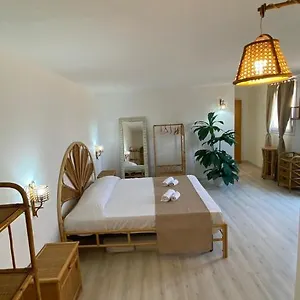  Apartment Greek Temple Italy